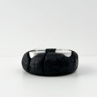 🫶🏻 Ručně vyrobený dřevěný svícen Angel přinese do vašeho domova kouzlo přírody. Technikou vypalování dřeva vznikla krásná...